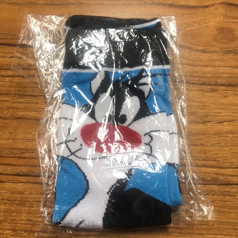 Character Socks - Picture 2 of 3